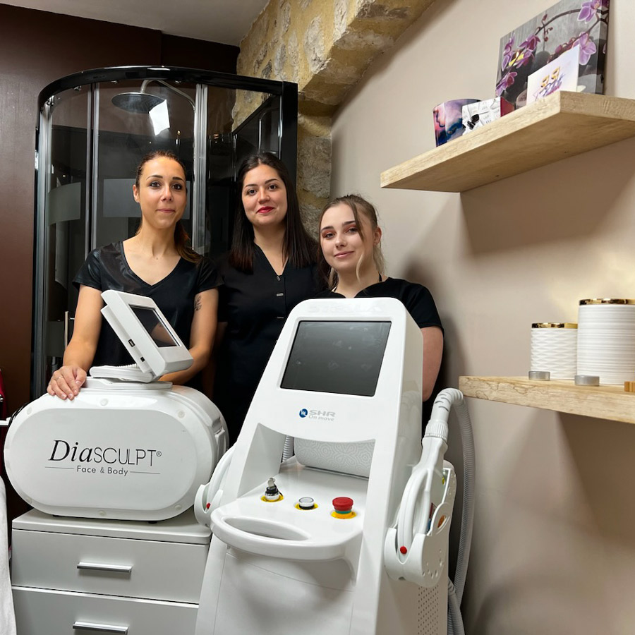 Elsa Verneau et l'équipe du Belleza Institut à Pithiviers