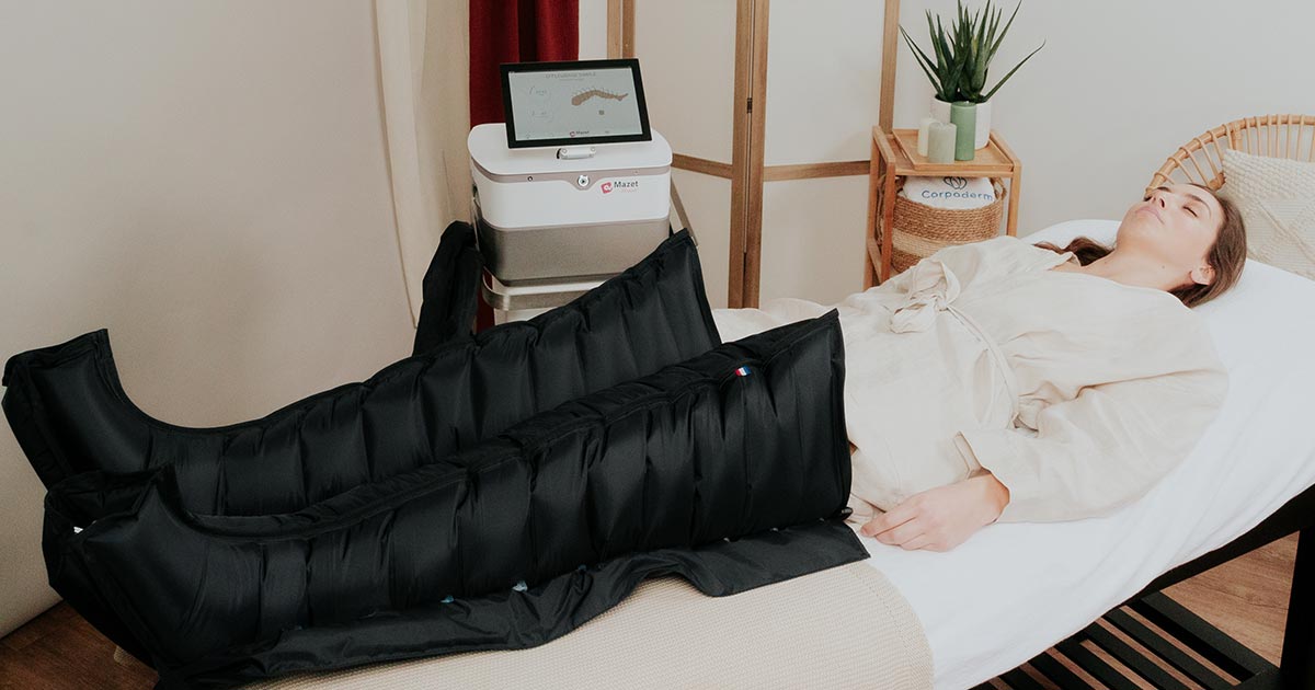 utilisation de l'appareil de pressothérapie IPress en soin presso-esthétique en institut